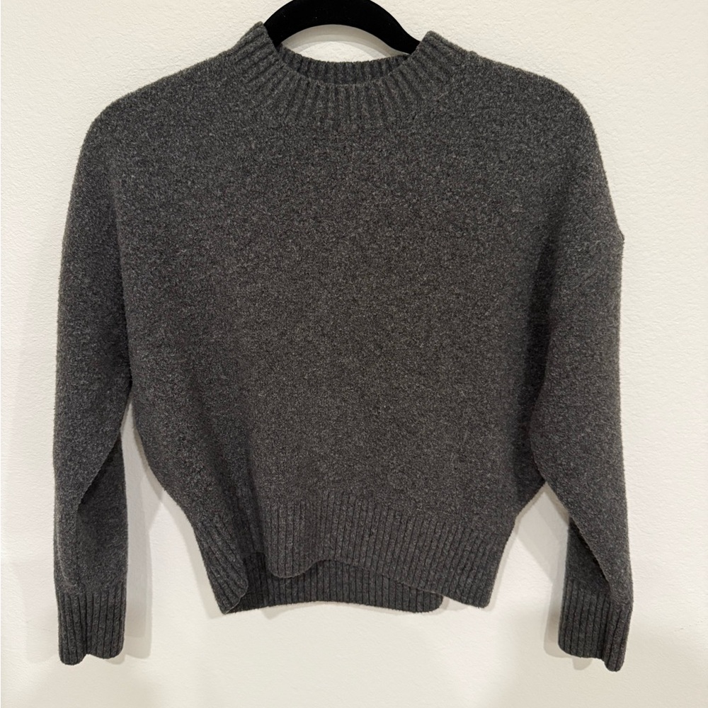 Zara Gray Women's Sweater